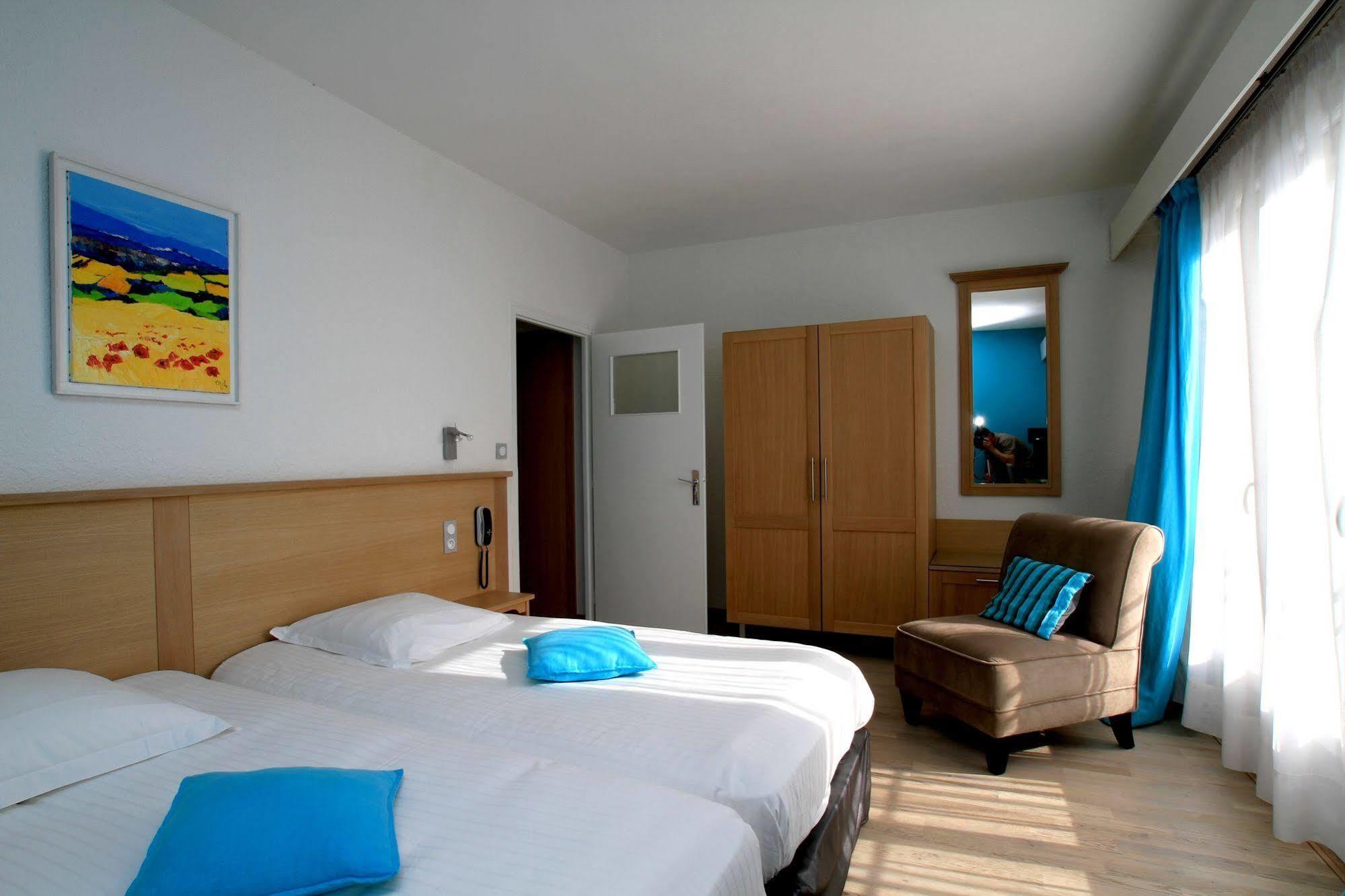 Logis Hotel Restaurant Spa Beau Site Luxeuil-les-Bains Eksteriør bilde